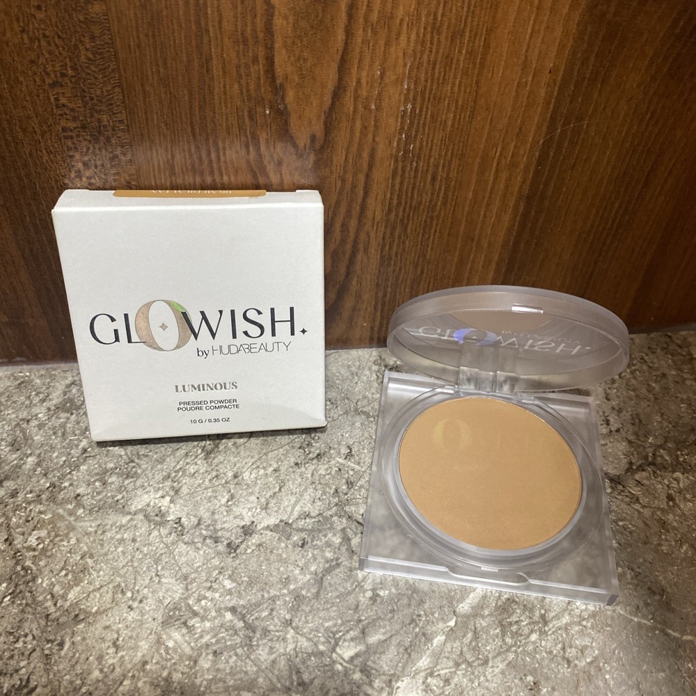 New Huda Beauty Glowish‎ Luminous Pressed Powder 06 Medium Tan